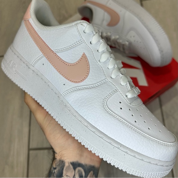 Nike Shoes - NIKE AIR FORCE 1 LOW WHITE PINK